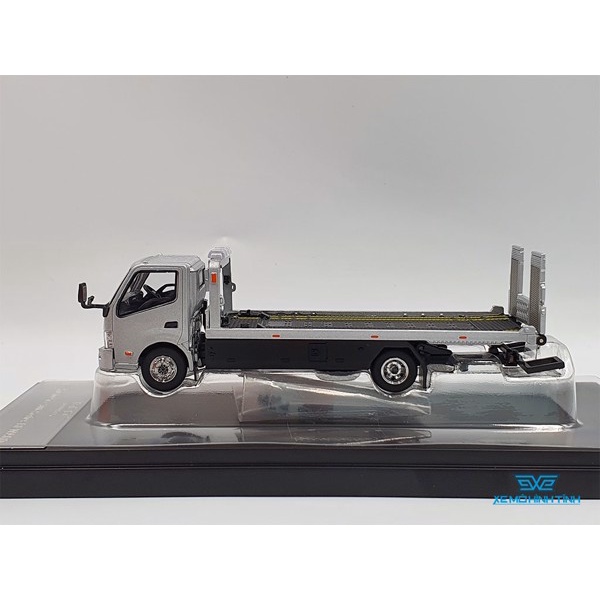 Xe Mô Hình Tải Hino 300 Wrecker Truck 1:64 GCD ( Bạc )