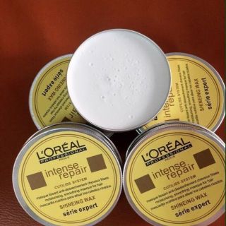 Sáp vuốt tóc nam