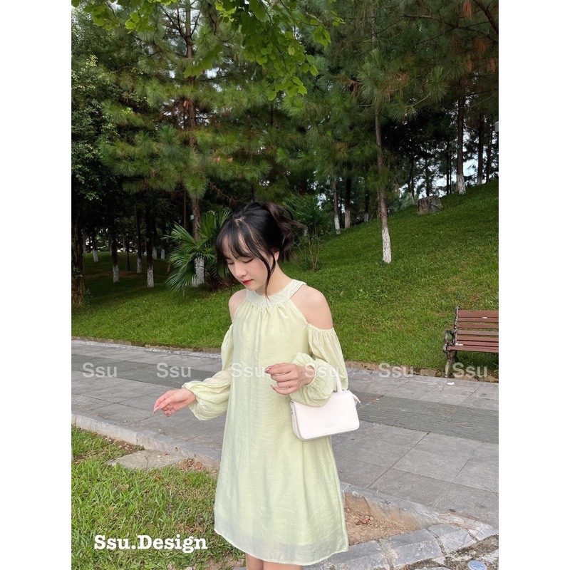Đầm Tơ Khoét Vai Cổ Yếm Tay Dài Siêu Xinh Hàng Chuẩn Đẹp