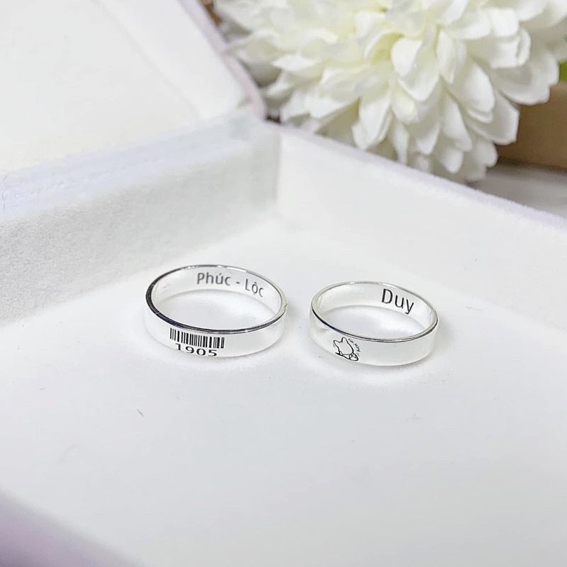 Nhẫn đôi khắc tên theo yêu cầu MAINOMI gắn kết yêu thương. Miễn phí khắc tên theo yêu cầu