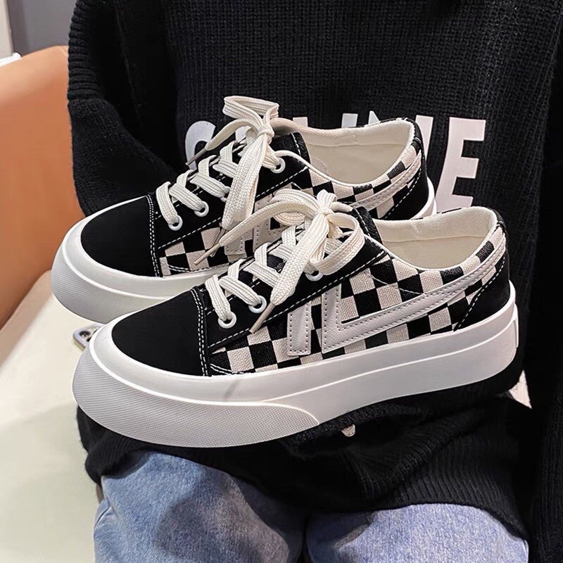 GIÀY THỂ THAO NỮ HỌC SINH KẺ CARO SIÊU HOT