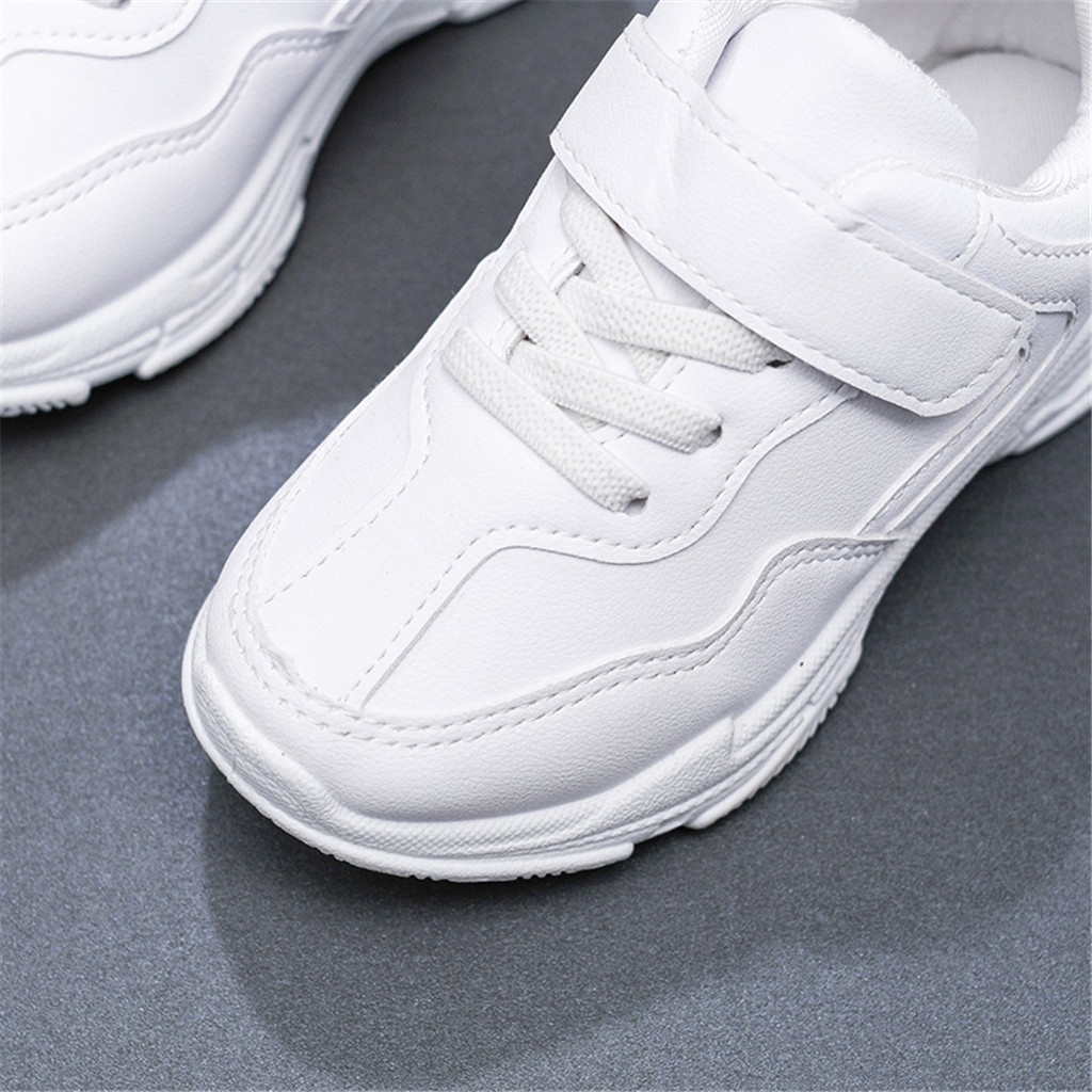 Giày thể thao trắng thời trang năng động cho bé | WebRaoVat - webraovat.net.vn