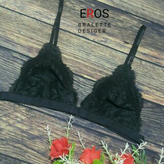 Áo lót bralette đen dây mảnh