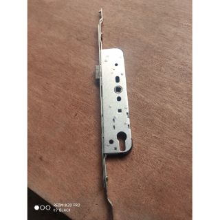 Khóa tay gạt lẫy gà