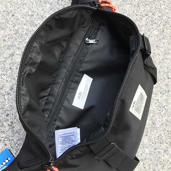 ✅BH 12T✨ Túi đeo chéo Atric bum bag thời trang 2020 / tui deo cheo/ túi bao tử/ tui chéo da/ balo/ ulzzang/ unisex | BigBuy360 - bigbuy360.vn