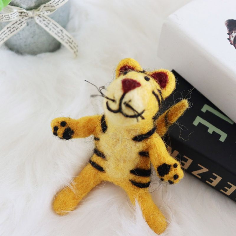 Đồ Chơi Nhồi Bông Hình Động Vật Đáng Yêu Cho Bé