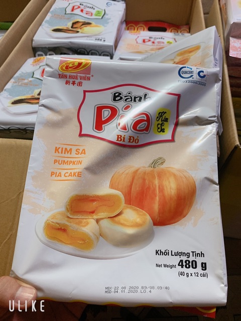 BÁNH PÍA KIM SA TRỨNG MUỐI BÍ ĐỎ