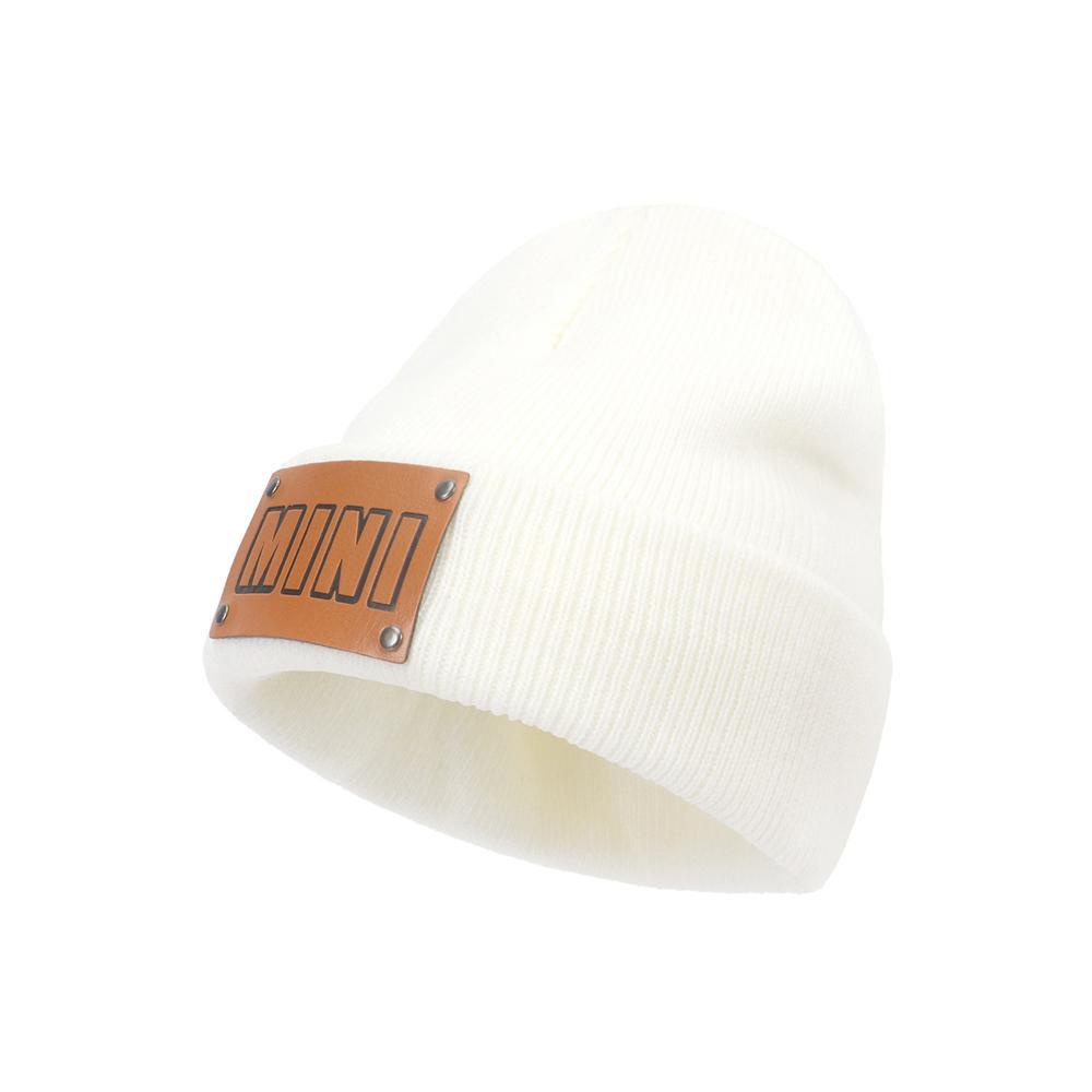 HS Mũ Đan Len Với Nhãn Da Cho Bé