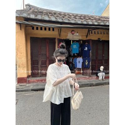 Áo sơ mi cổ tròn bánh bèo cổ tròn lệch