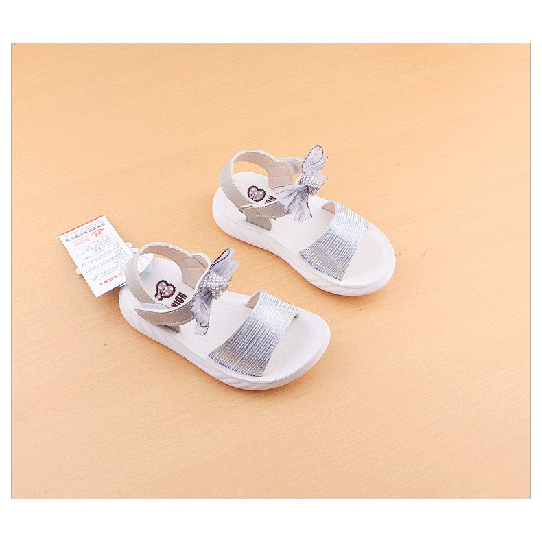 Giày sandal bé gái 1 - 3 tuổi mặc váy công chúa nhóng nhánh siêu xinh SG40