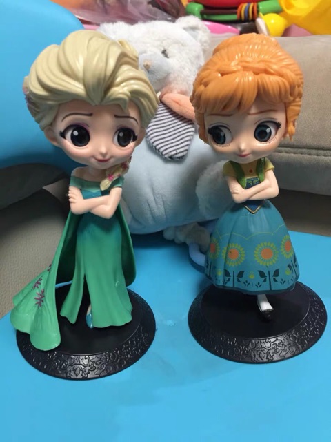 Mô Hình Q Posket Nữ hoàng Elsa - Công chúa Anna 15cm