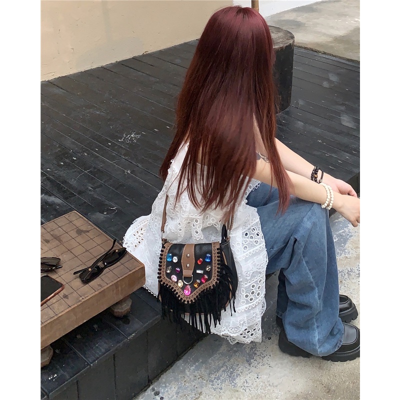 Đầm Yếm Phối Ren Màu Trắng Thời Trang Mùa Hè Xinh Xắn Cho Nữ