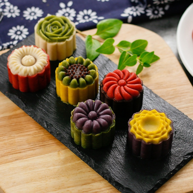 Khuôn Làm Bánh Trung Thu / Mặt Trăng / Bánh Trung Thu Hình 6 Bông Hoa 3d 50g