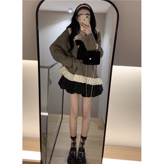 Set áo len bánh bèo và chân váy tiểu thư