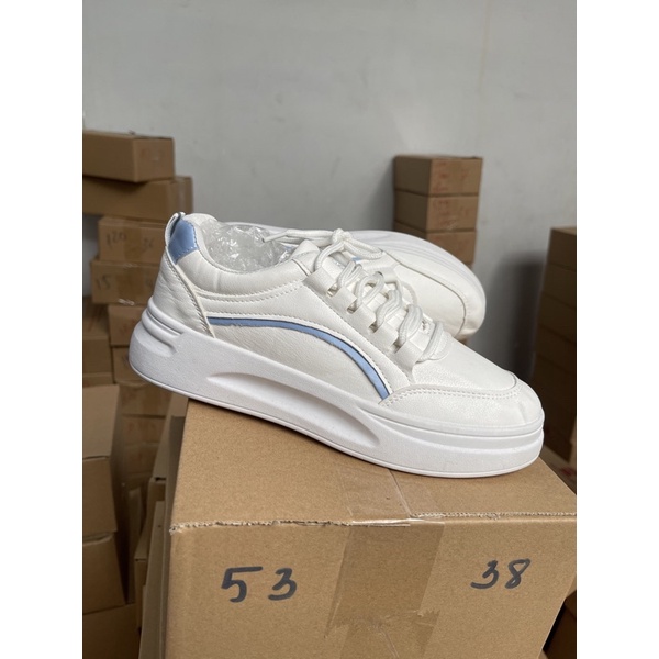 Giày nữ thể thao nữ viền xanh đơn giản mã số 55