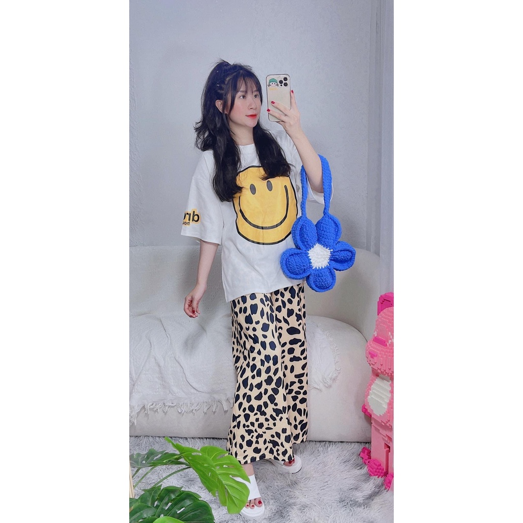 Set thun áo mặc cười, quần sọc ống loe cho nữ mặc nhà, mặc đi chơi, vải siêu đẹp, hàng chuẩn form