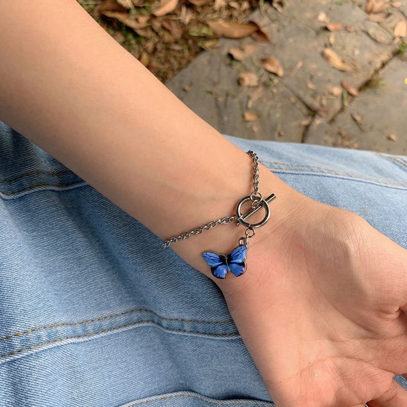 Vòng tay thiết kế hình bướm xinh xắn phong cách Hàn Quốc