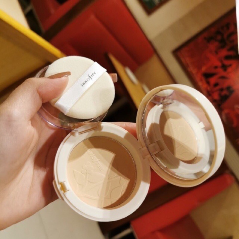 Phấn phủ Innisfree No-sebum Mineral Pact