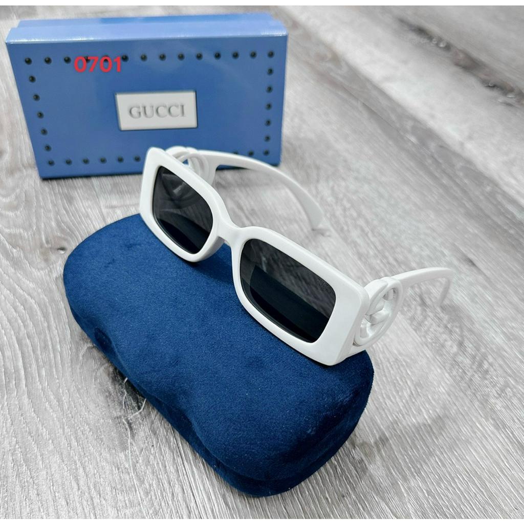 Mắt kính nữ gucci chất liệu acetate gọng chữ nhật màu trắng và màu đen tặng khăn