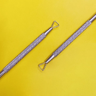 Cây cạo sơn gel loại inox thường giá rẻ dùng tốt chuyên dụng cho dân làm móng