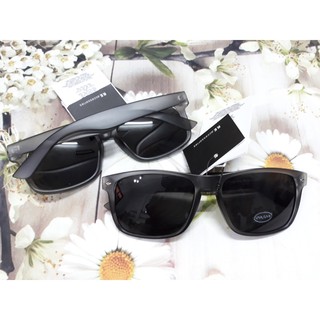 Kính Reserved - xước nhẹ canh sale từ Anh- Bill chính hãng