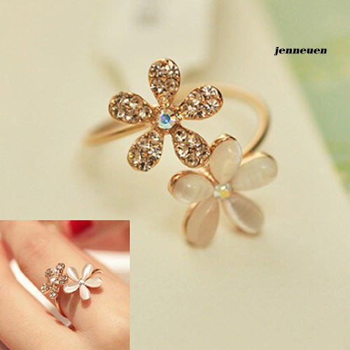 Nhẫn Hợp Kim Hình Hoa Cúc Đính Đá Xinh Xắn Cho Nữ