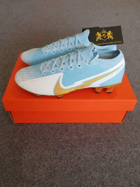 Giày đá bóng Mercurial Vapor 13 FG