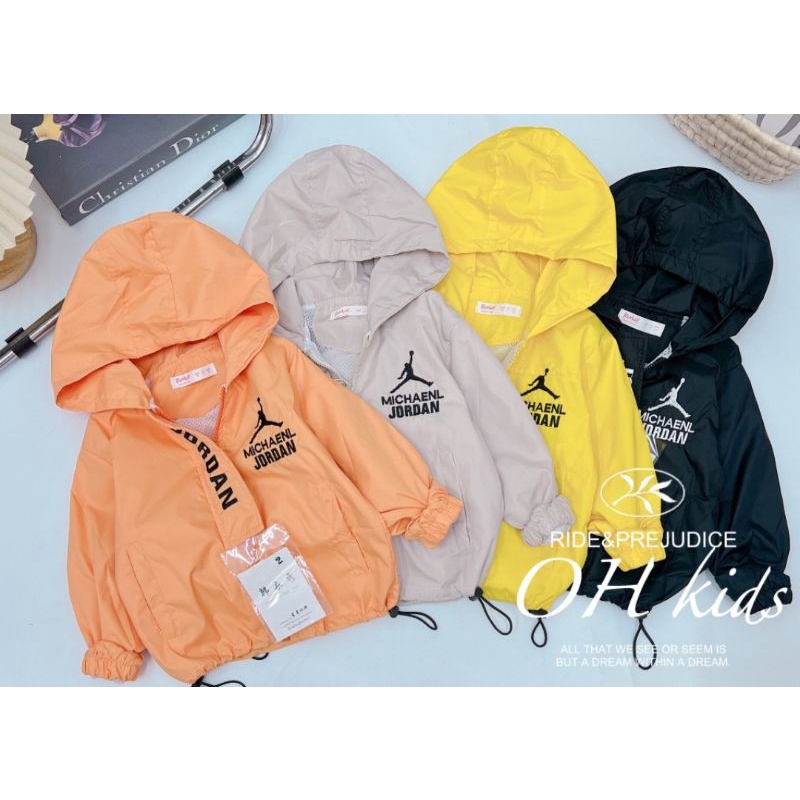 Áo khoác gió cho bé có mũ chất vải dù lót lưới size nhí