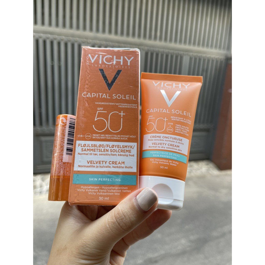 Vichy - Kem chống nắng SPF 50 UVA +UVB Vichy Ideal Soleil Mattifying Face Fluid Dry Touch 50ml