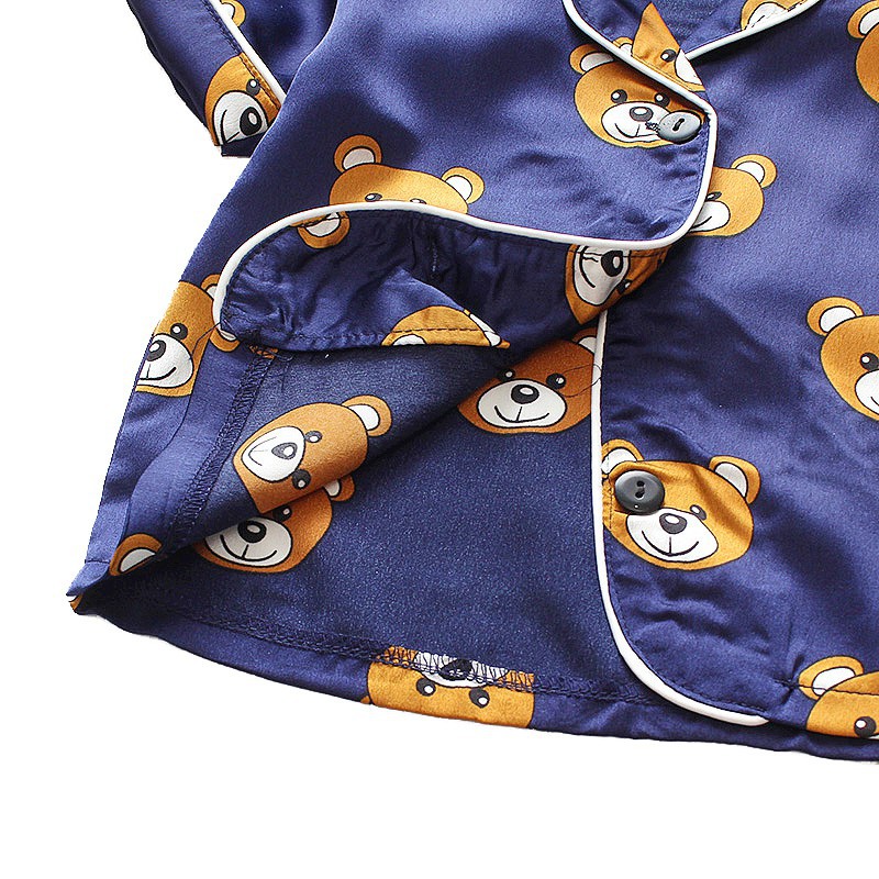 Set áo ngắn tay kèm quần đùi in họa tiết con gấu đáng yêu dành cho các bé