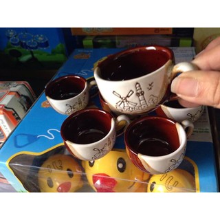 Bộ ấm chén uống trà bằng sứ