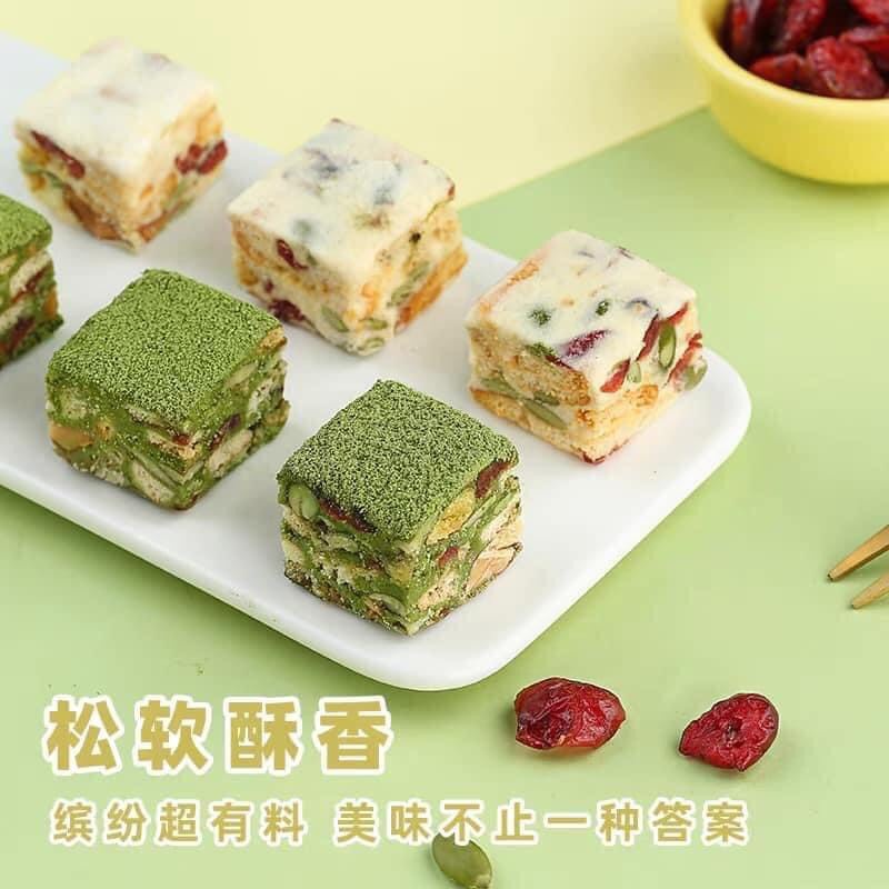 Bánh Bông Tuyết Nougat Vị Matcha , Việt Quất , Hương Dâu Phong Cách Nhật Bản - Mèo Ăn Vặt