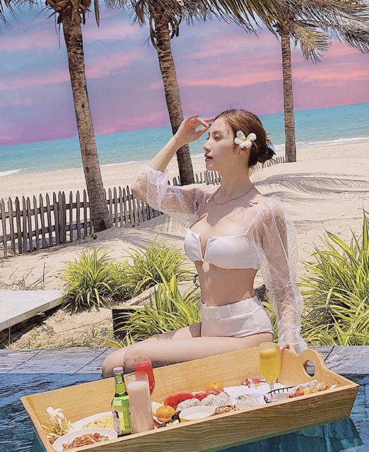 Bikini tay ren sang trọng (TINY)