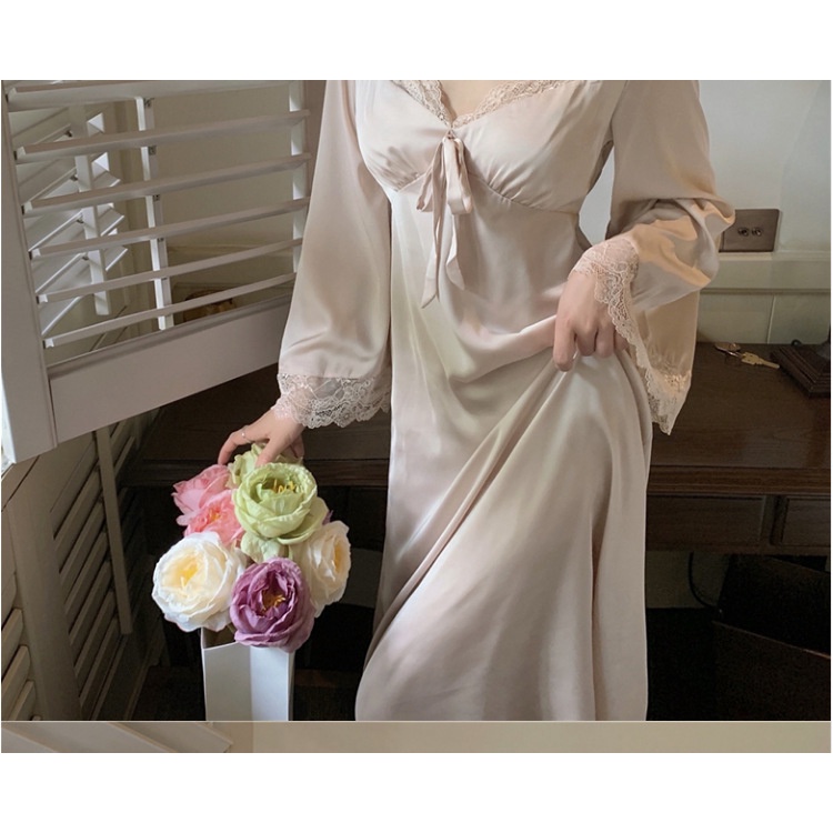 Bộ Đồ Ngủ Tay Dài Cổ Chữ V Có Đệm Ngực Thời Trang Pháp Hàng Mới 2022