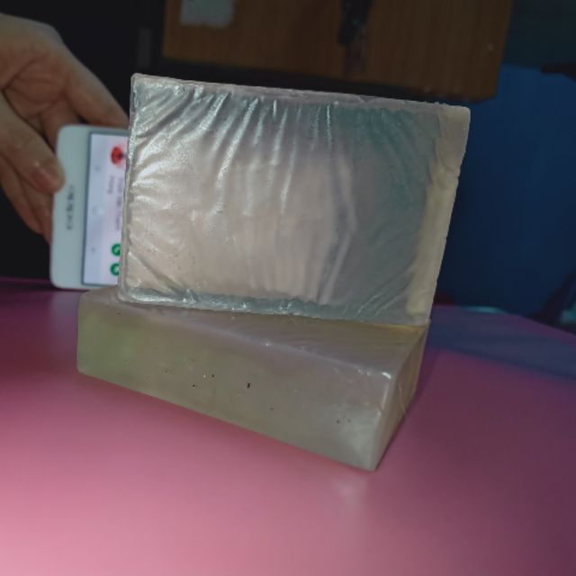 Phôi xà phòng xuyên thấu 500gr