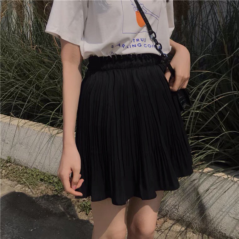 Chân Váy Ngắn Dập Xếp Ly Dáng Xòe Màu Đen | BigBuy360 - bigbuy360.vn