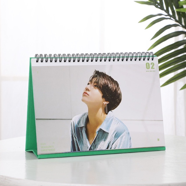 Lịch để bàn in hình Bangtan season greeting 2020