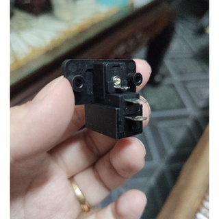 Cổng cắm sạc cho ô tô, xe máy điện trẻ em, chân sạc, lỗ cắm sạc xe trẻ em