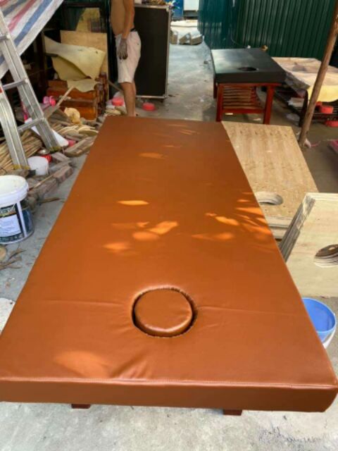 Giường Spa, Massage bằng gỗ Xoan Đào ta, không sợ muối mọt, ẩm mốc