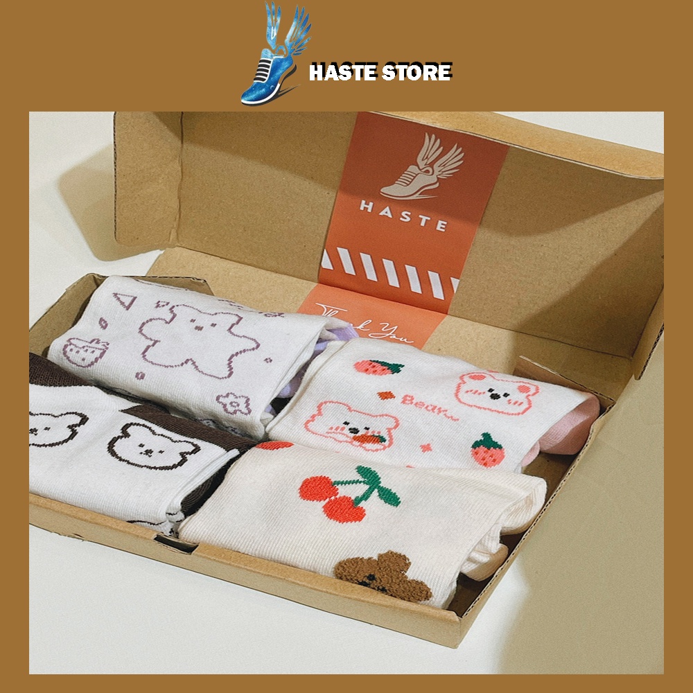 Set 4 đôi vớ ngắn hình gấu nhiều màu kèm hộp