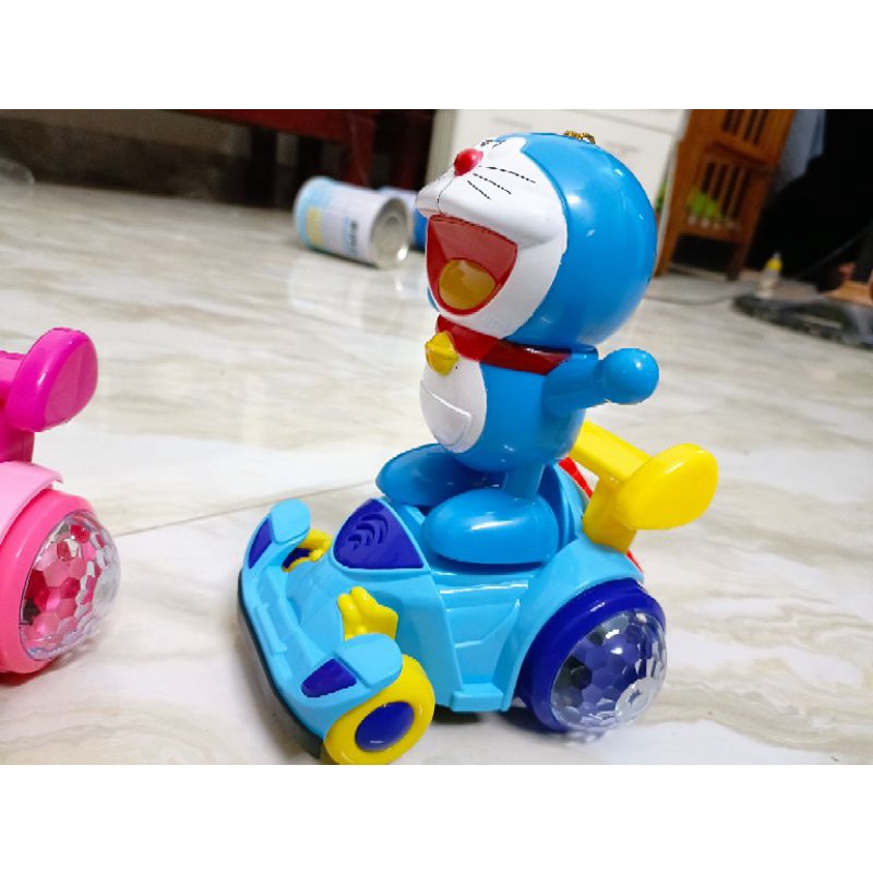 Đèn lồng trung thu Doremon Help kitty chạy pin đèn đẹp có nhạc tự đi chuyển Quà tặng  đồ chơi cho bé yêu chơi trung thu