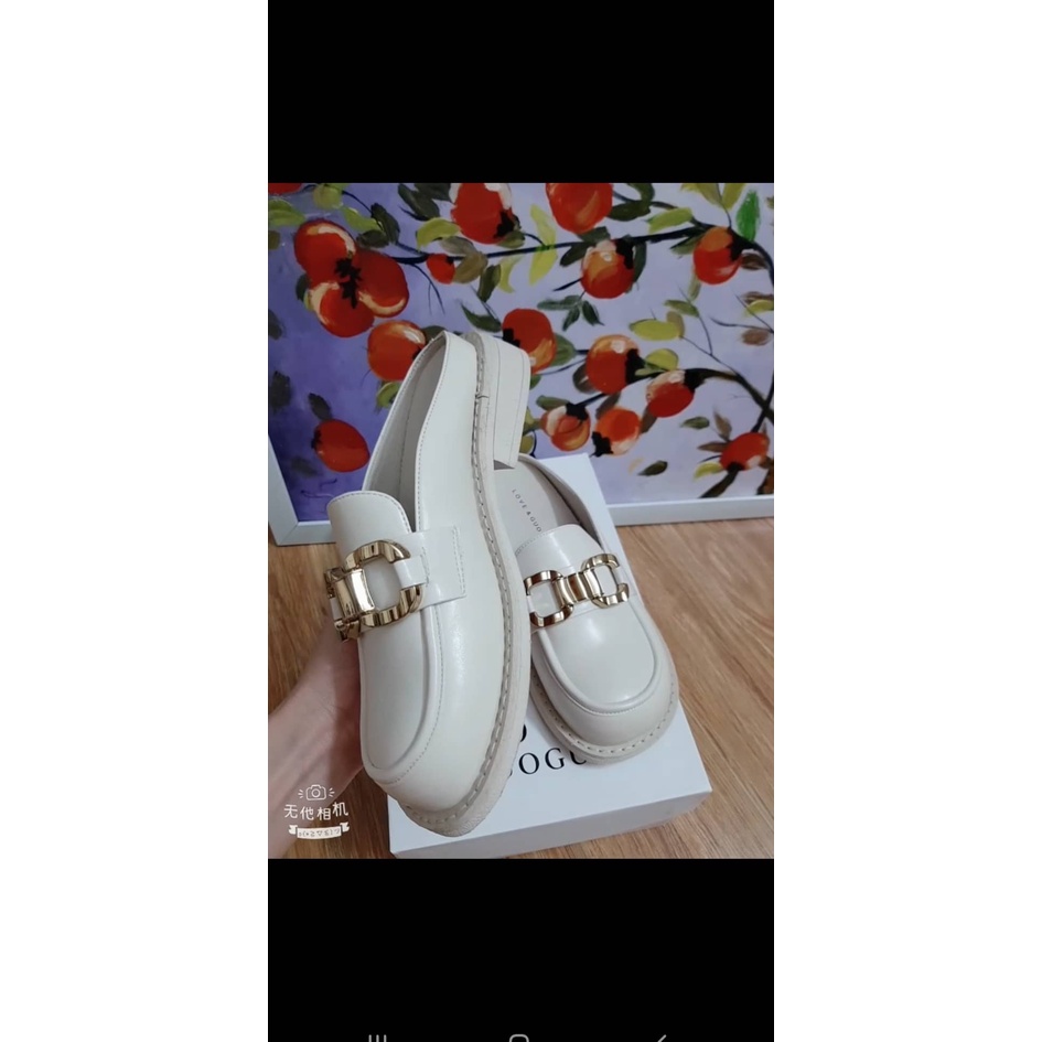 Sục mũi vuông, êm, mềm, ôm chân, hãng QCCC