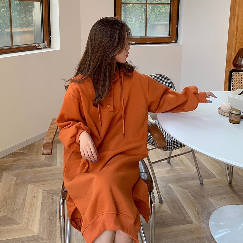 Đầm Dài Tay Có Mũ Trùm Bằng Vải Lông Dày Phong Cách Mới Mùa Thu Cho Nữ