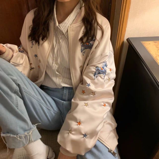 [HÌNH THẬT] Áo khoác nữ form rộng nhún tay dễ thương cá tính - Áo khoác bomber nữ | BigBuy360 - bigbuy360.vn