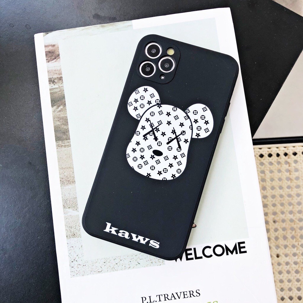Ốp Lưng IPhone Cạnh Vuông, Bảo Vệ Camera Hình Gấu Kaws 7Plus,8Plus,x,xs,xsmax,11,11promax,12,12promax,13,13promax