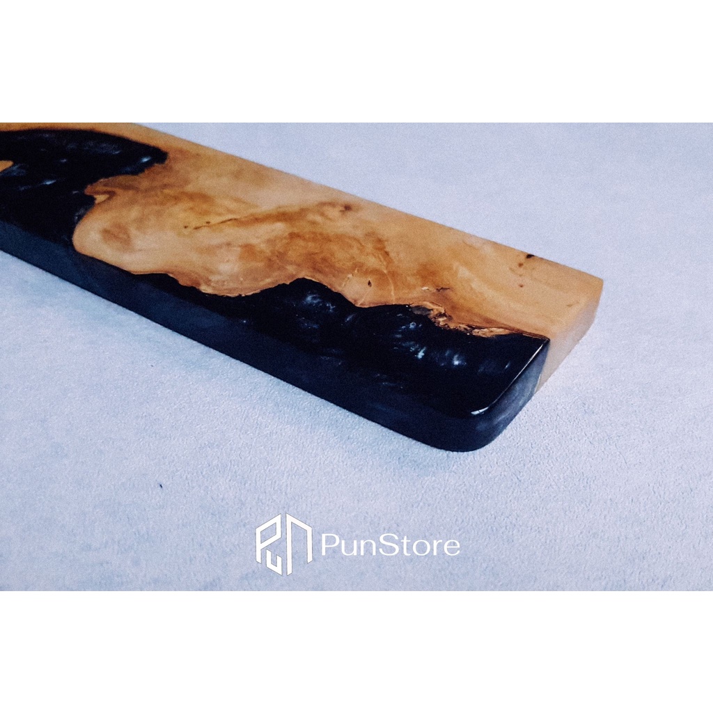 Kê tay gỗ Nu Resin AlphaWork Black