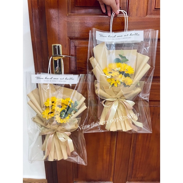 Bó hoa hướng dương 5 bông siêu to kèm túi bóng