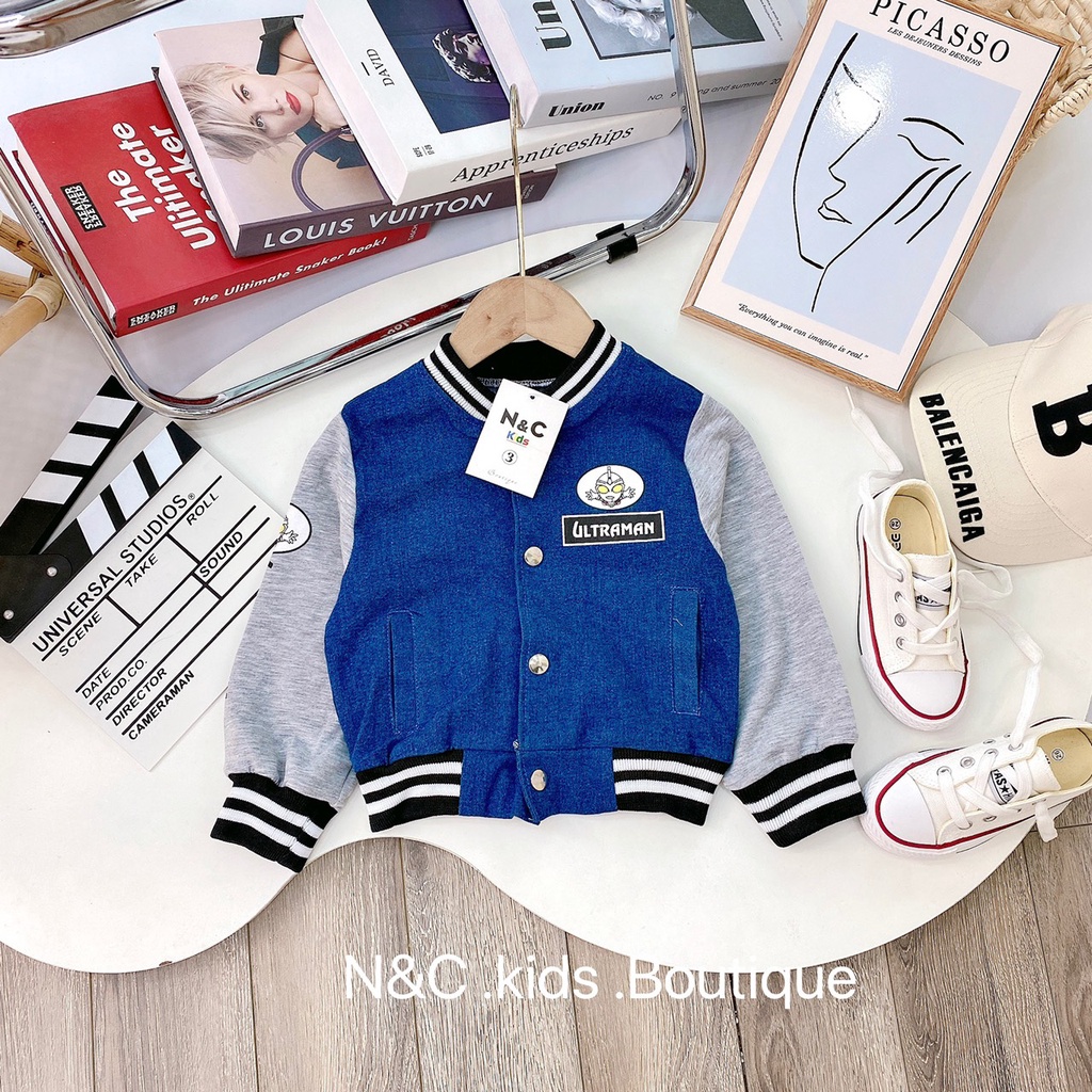 Áo khoác boomer bé trai vải bò phối tay nỉ XHN1094