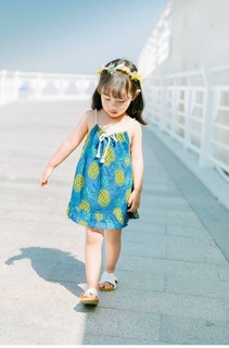 Váy dứa cho bé gái