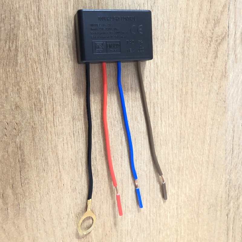 Bộ công tắc cảm biến chạm 3 chiều thay thế cho đèn để bàn